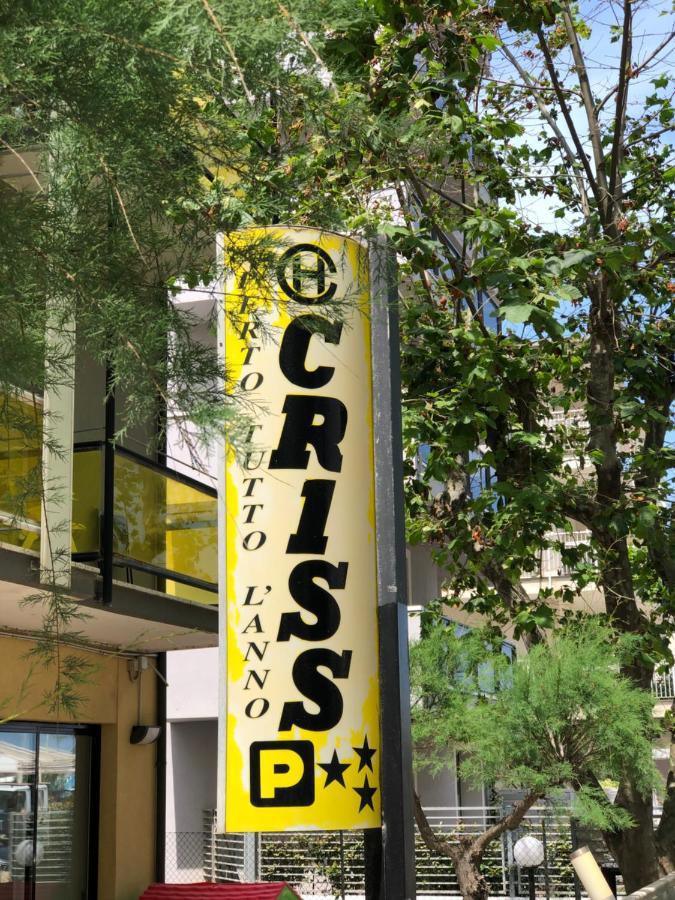 Hotel Criss Римини Экстерьер фото